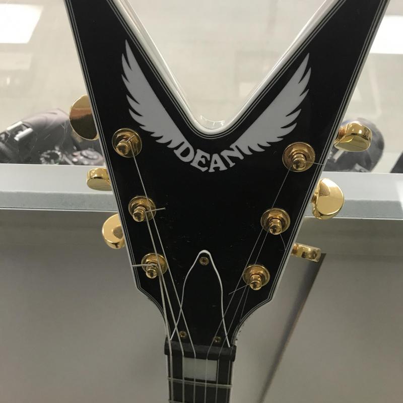 Dean m 247 flying v