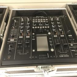 Pioneer JDM 2000 mixer