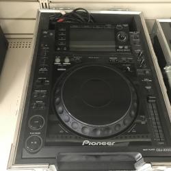 Pioneer JDM 2000 mixer